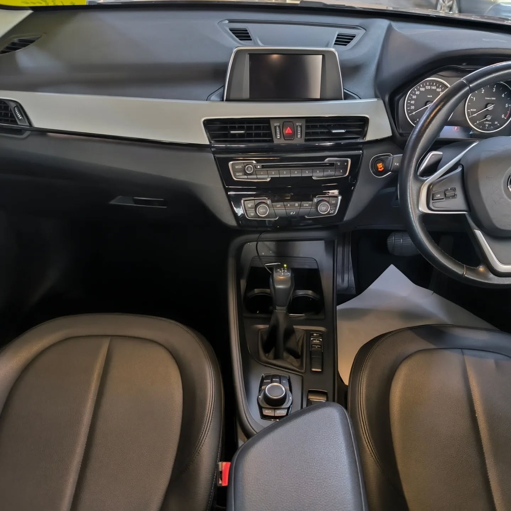 2017 BMW X1 SDRIVE18D XLINE